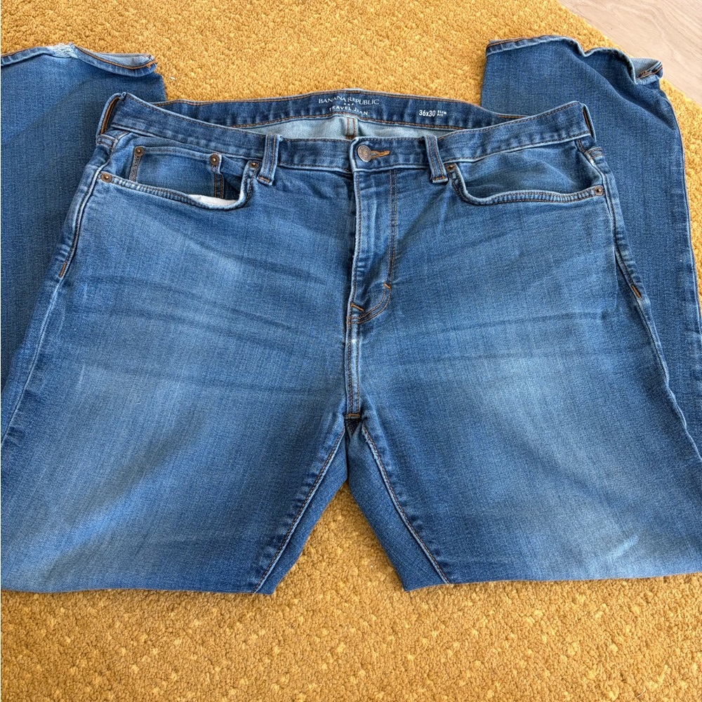 Banana Republic Relaxed Fit Blue Jeans